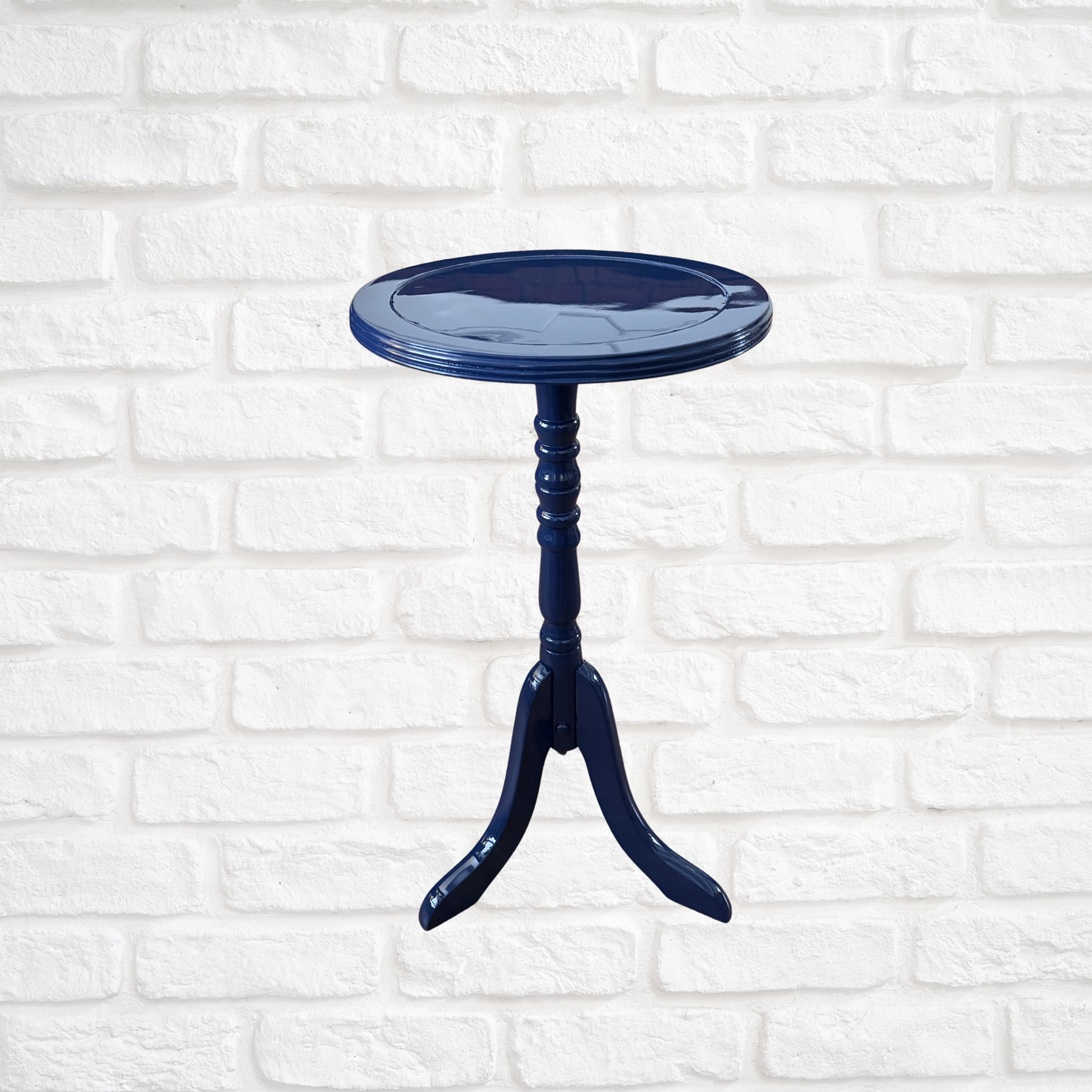 High Gloss Drink Table