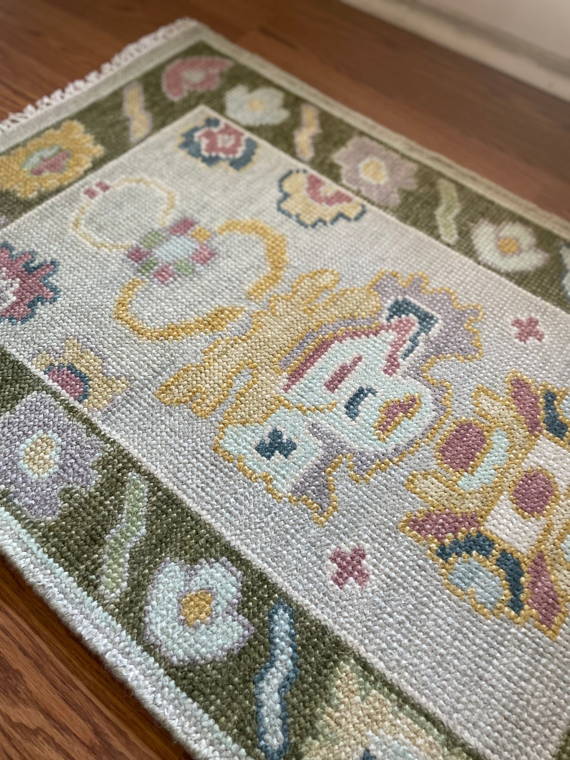 Mini 2x3 oushak rug