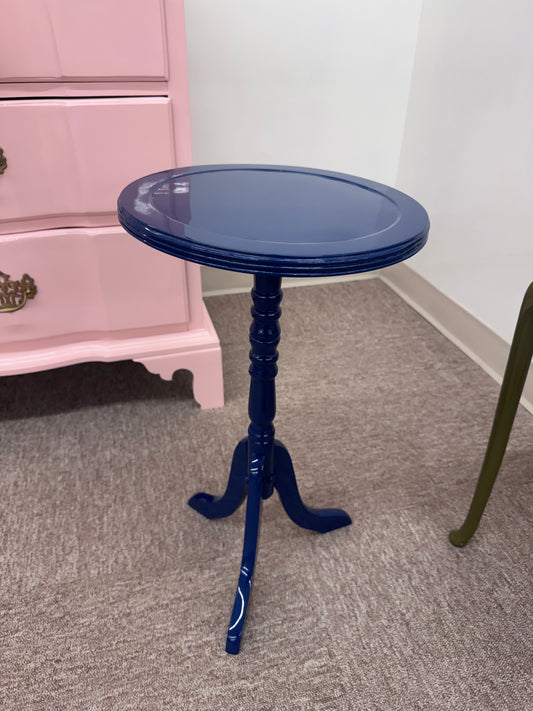High Gloss Drink Table